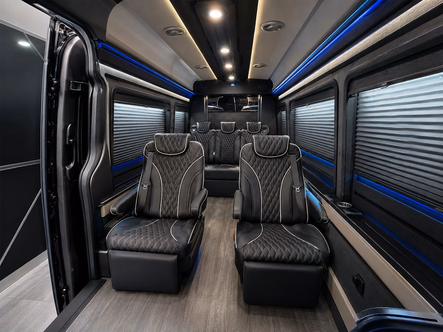 charlotte douglas international airport bus rentals from high point