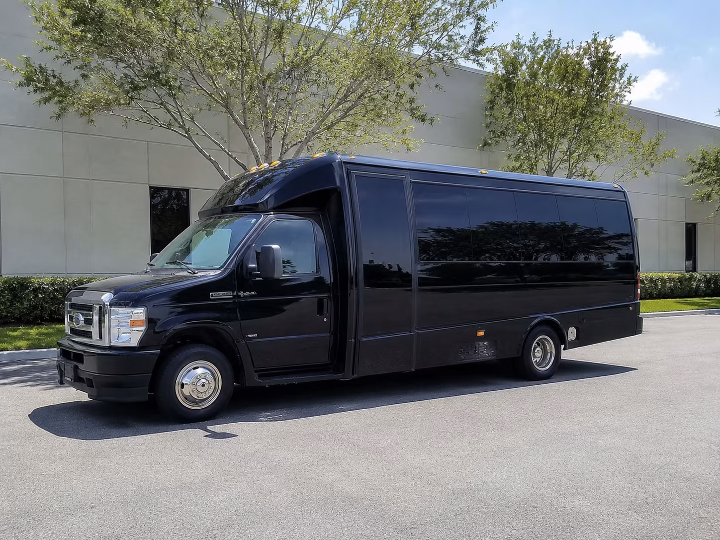 charter buses to greensboro coliseum and triad area concert venues